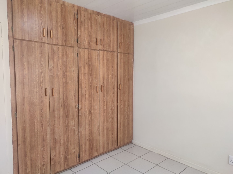 2 Bedroom Property for Sale in Fleurdal Free State